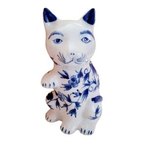 Blue & White Porcelain/Ceramic Cat Figurine in in the Chinoiserie Style
